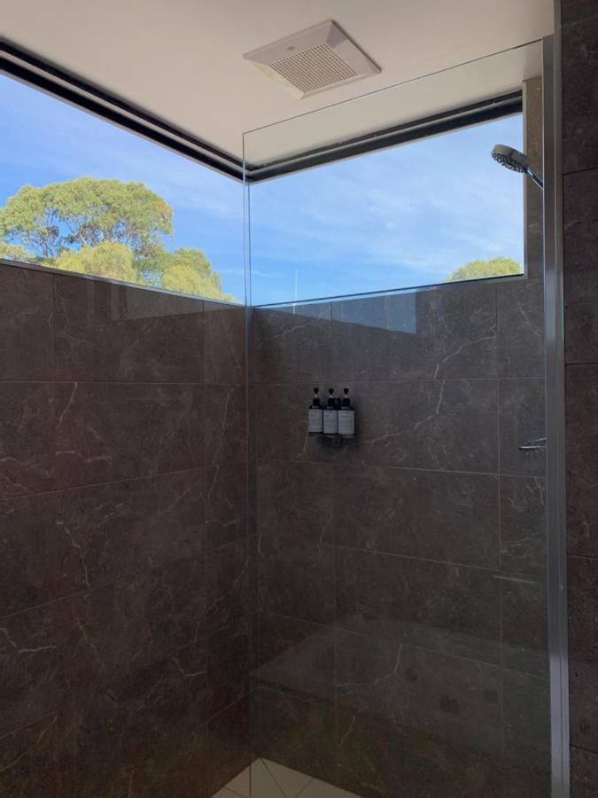 Captains Cove 1St Floor Spa Luxury Apartments - Free Netflix Paynesville Eksteriør bilde