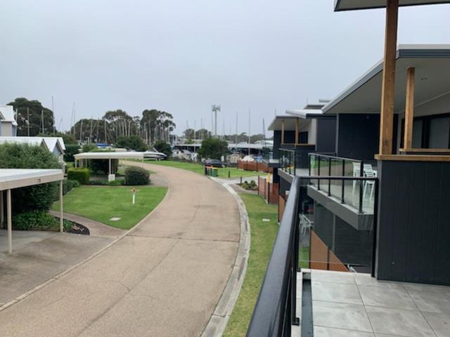 Captains Cove 1St Floor Spa Luxury Apartments - Free Netflix Paynesville Eksteriør bilde