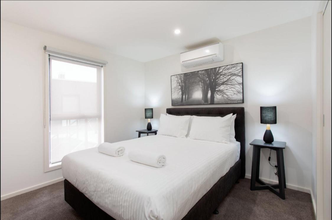 Captains Cove 1St Floor Spa Luxury Apartments - Free Netflix Paynesville Eksteriør bilde